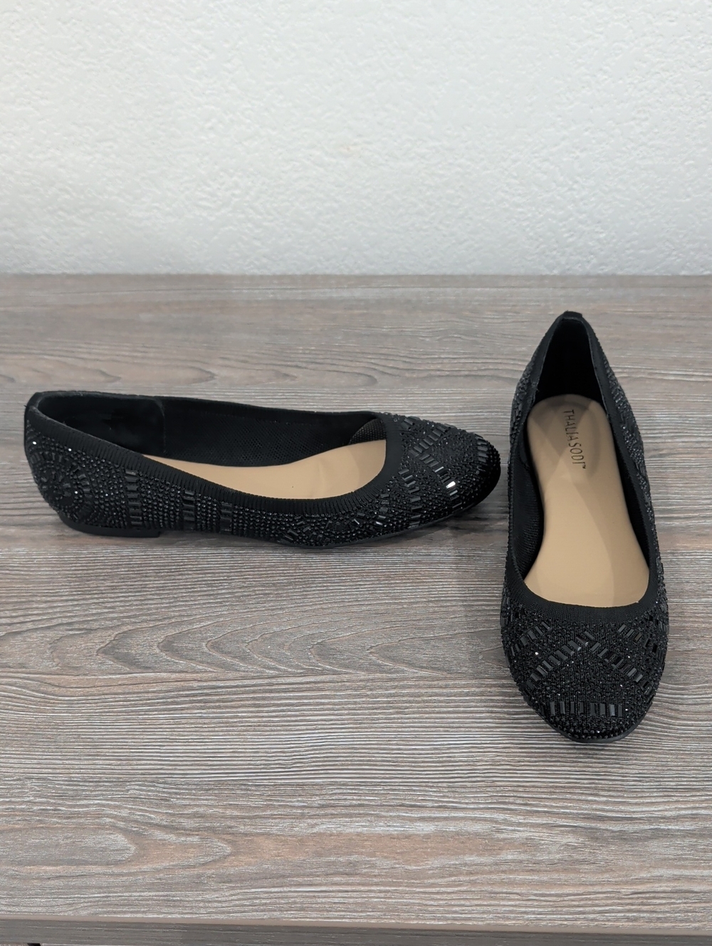 Near New Thalia Sodi KARLI Black Embellished Slip On Ballet Flats 8